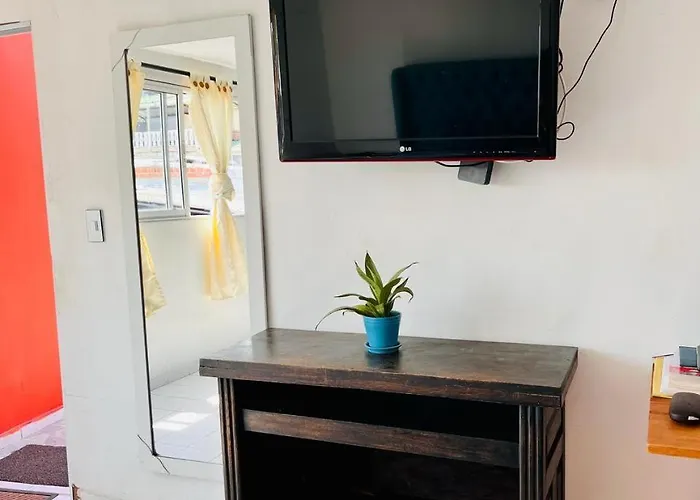Alquiler de vacaciones: ApartaEstudios San Cayetano Cali